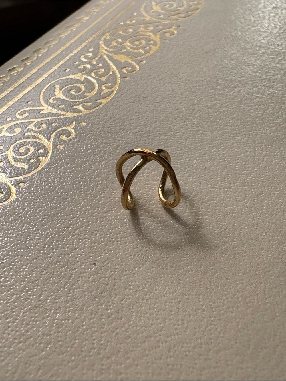 18k Gold Crossover Ear Cuff